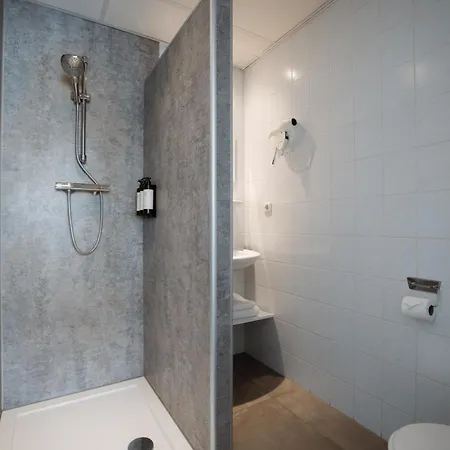 Hoogeerd By Flow - Nijmegen 酒店 4*