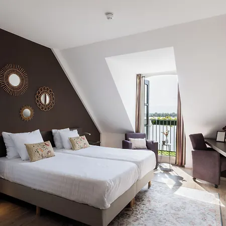 Hoogeerd By Flow - Nijmegen Hotel Niftrik