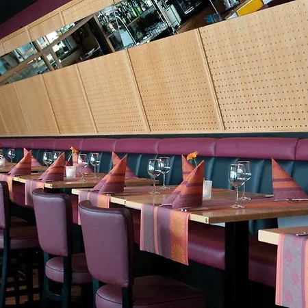 Hoogeerd By Flow - Nijmegen 酒店 Niftrik