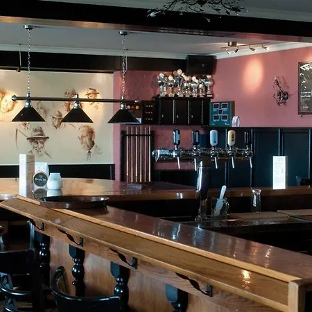 Hoogeerd By Flow - Nijmegen 酒店 4*
