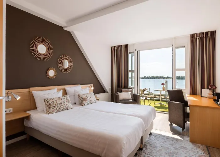 Hoogeerd By Flow - Nijmegen Hotell Niftrik