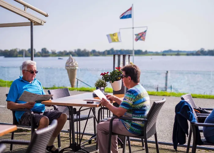 Hoogeerd By Flow - Nijmegen 4*