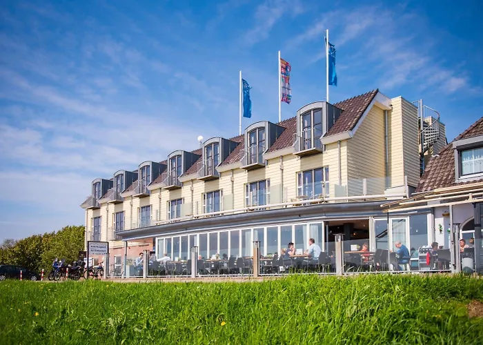 Hoogeerd By Flow - Nijmegen Hotel 4*