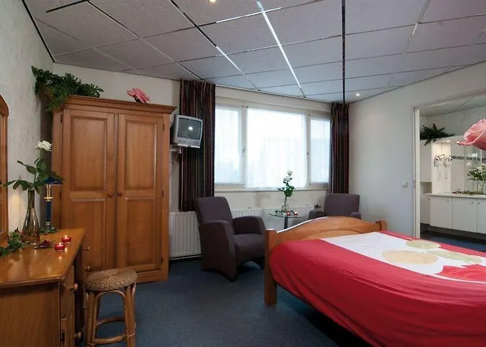 Hoogeerd By Flow - Nijmegen 4* Niftrik