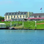 Hoogeerd By Flow - Nijmegen 호텔 4*
