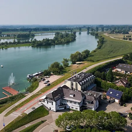 Hoogeerd By Flow - Nijmegen Szálloda 4*