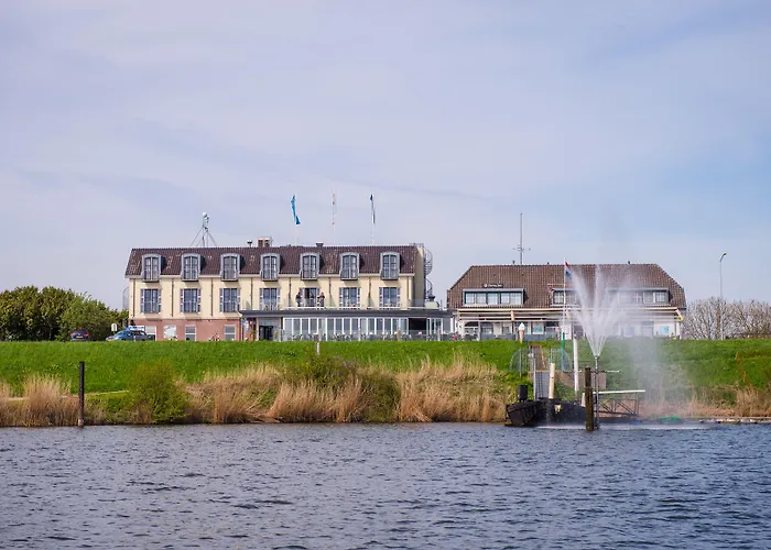 Hoogeerd By Flow - Nijmegen 4*